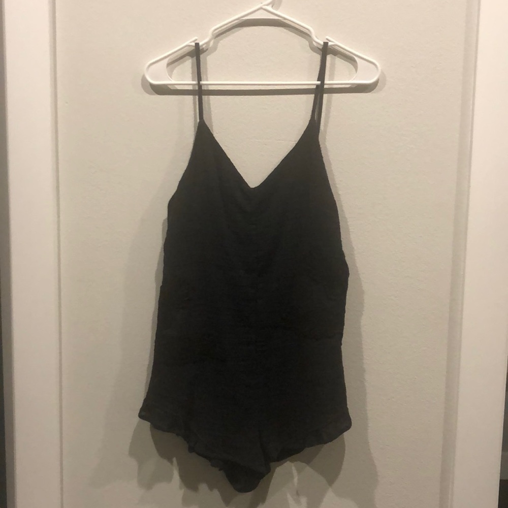 Native Rose romper size 8